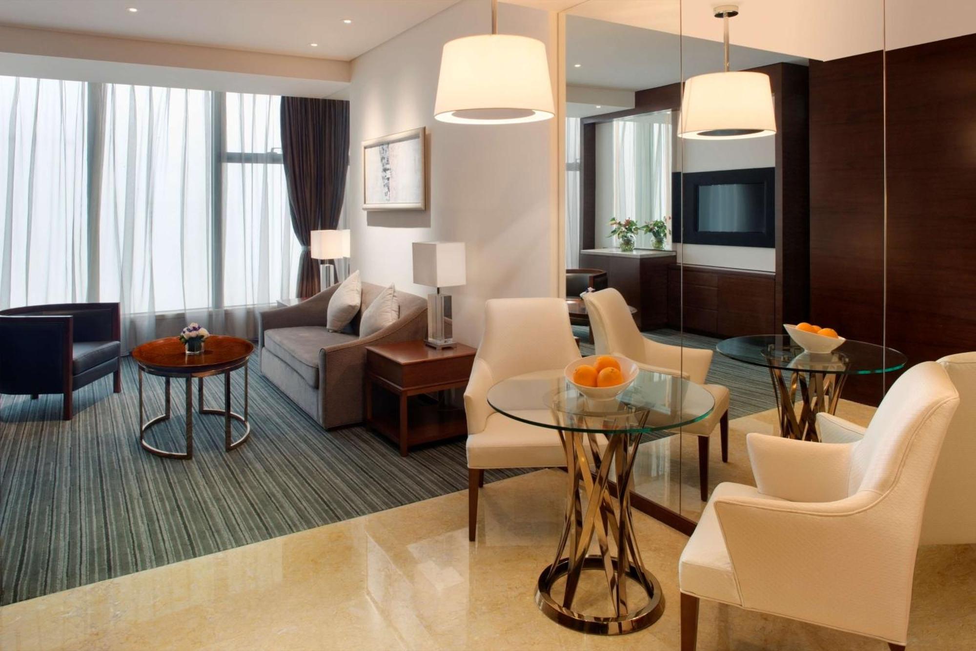 Executive Suite Yangtze River View,1527923203:JPEG
